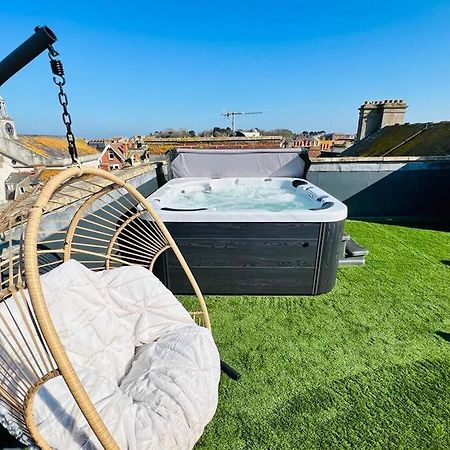 Apartamento 2 Bed Harbourside Penthouse With Hot Tub & Stunning Roof Terrace Weymouth Exterior foto